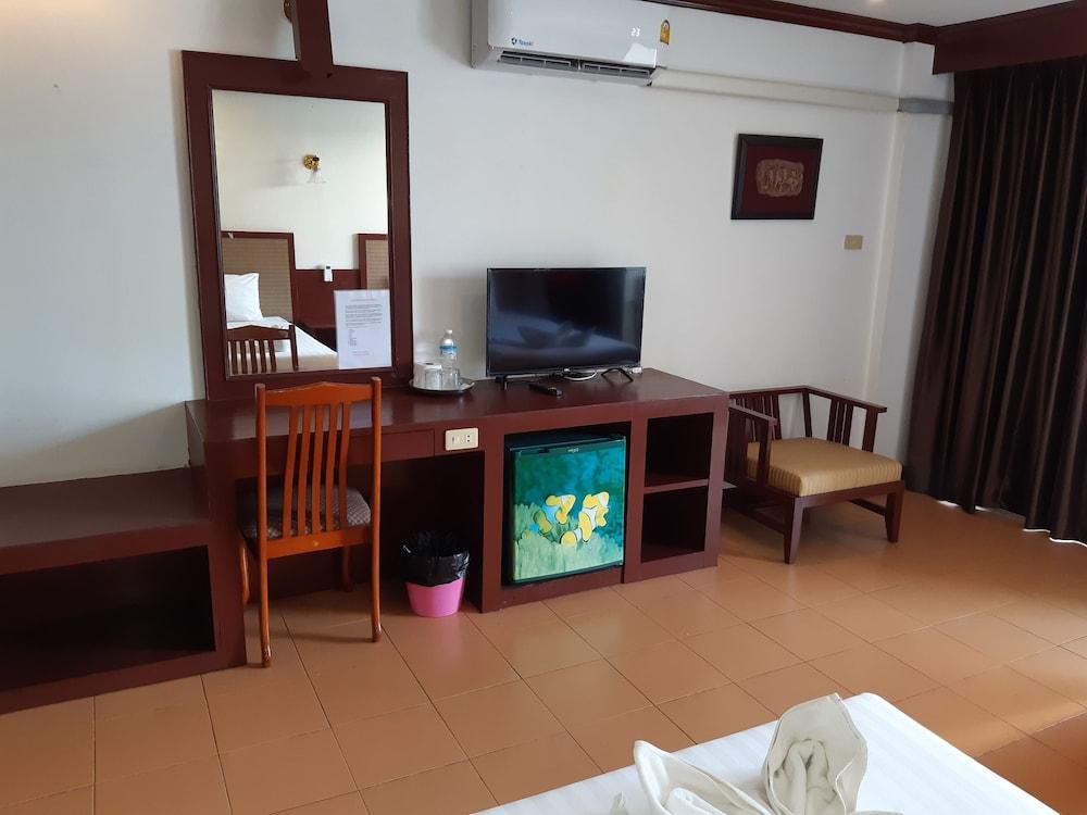 Aonang Terrace Hotel Krabi Bagian luar foto