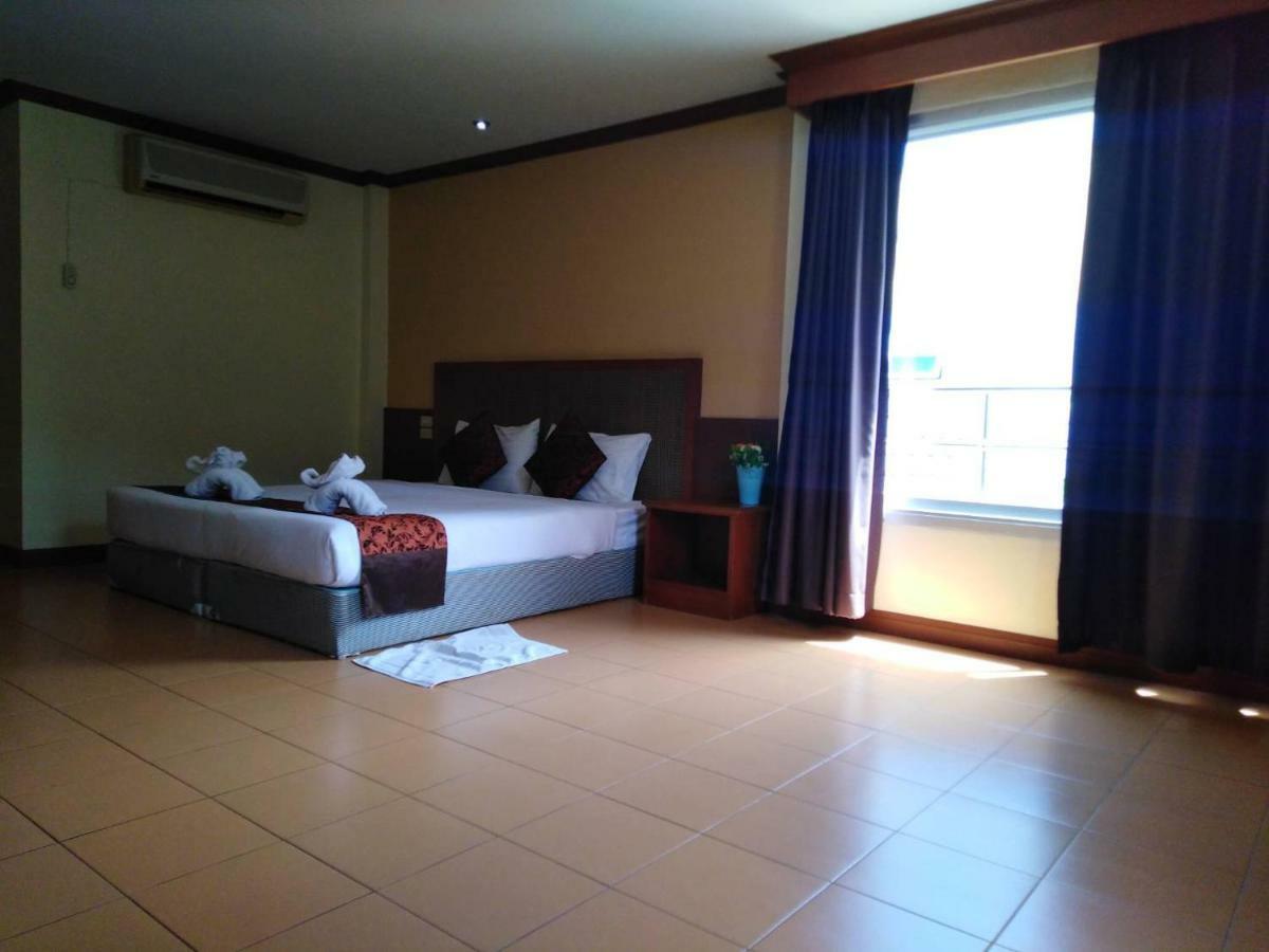 Aonang Terrace Hotel Krabi Bagian luar foto
