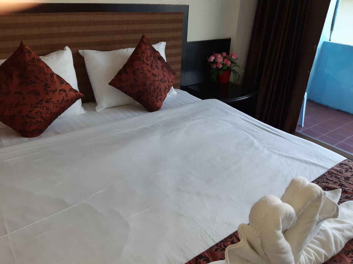 Aonang Terrace Hotel Krabi Bagian luar foto