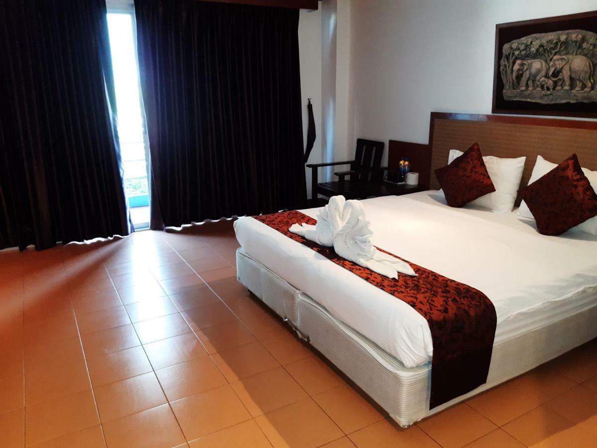 Aonang Terrace Hotel Krabi Bagian luar foto